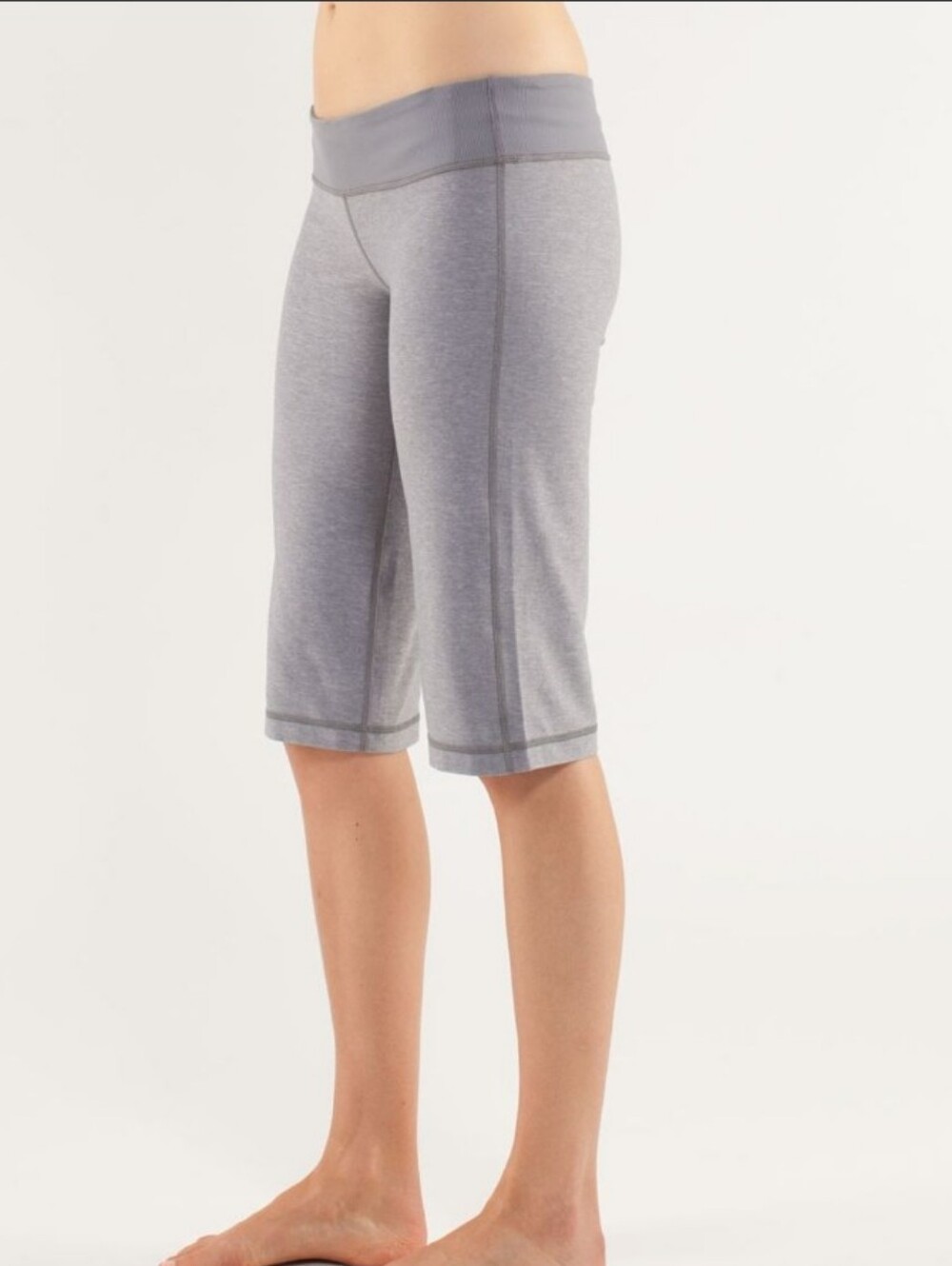 lululemon athletica Light Grey Knee-Length Bike Shorts
